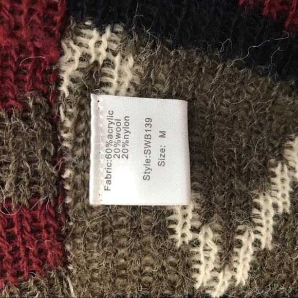 Aztec Sweater Hoodie - Picture 8 of 8